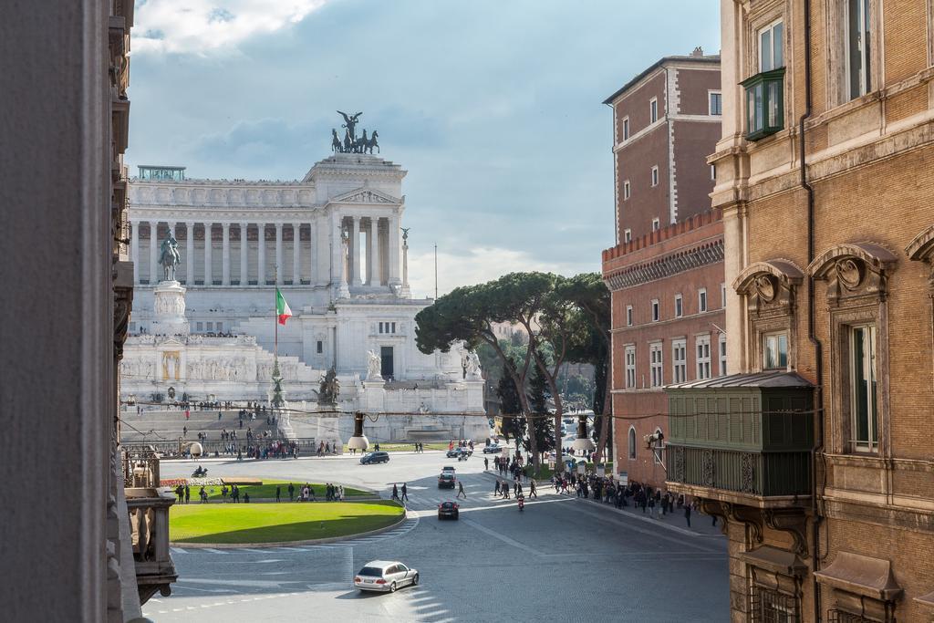 Amazing Suite Piazza Venezia Roma Ngoại thất bức ảnh