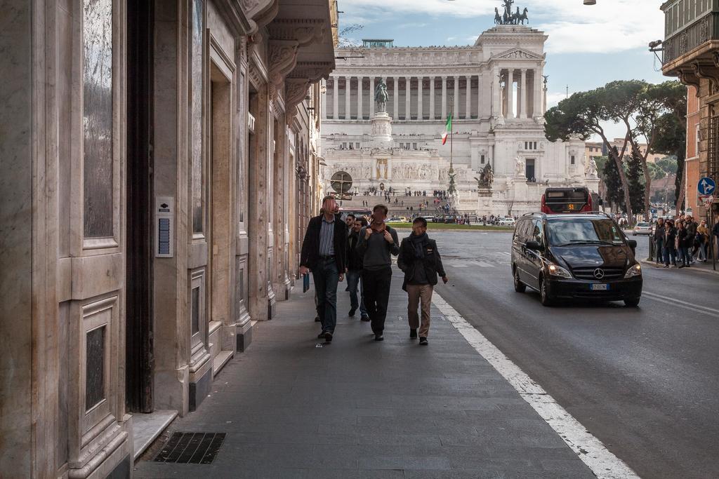 Amazing Suite Piazza Venezia Roma Ngoại thất bức ảnh