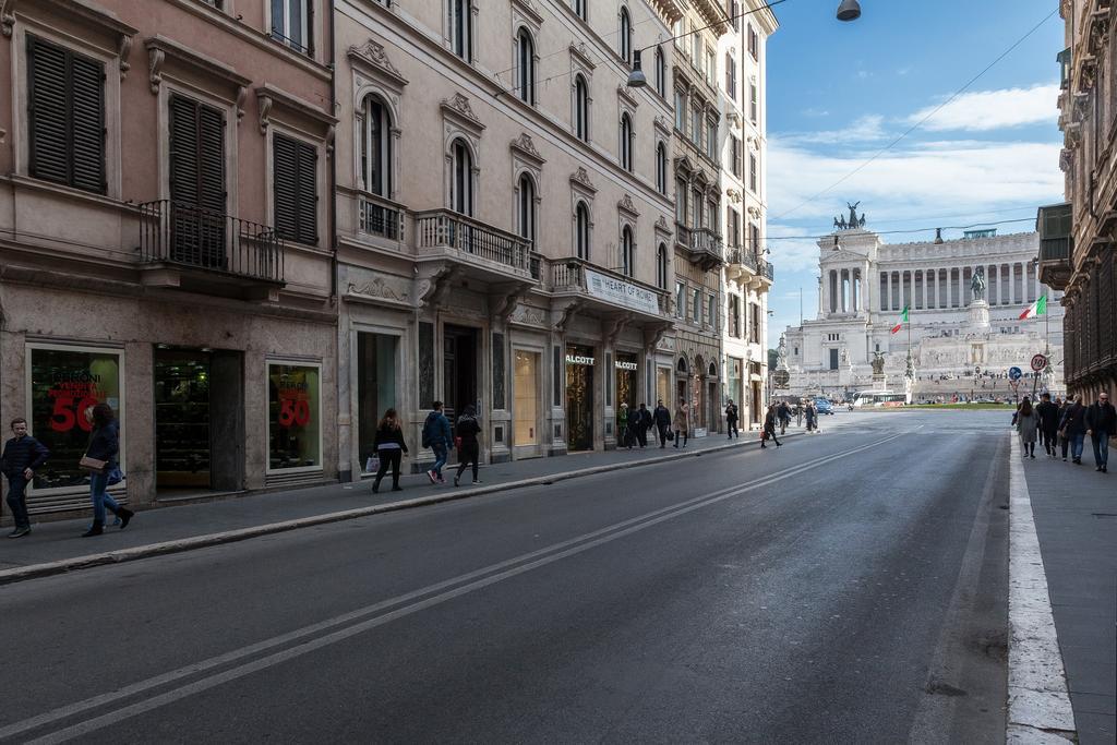 Amazing Suite Piazza Venezia Roma Ngoại thất bức ảnh